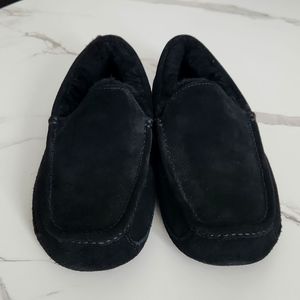 MENS UGG SLIPPERS